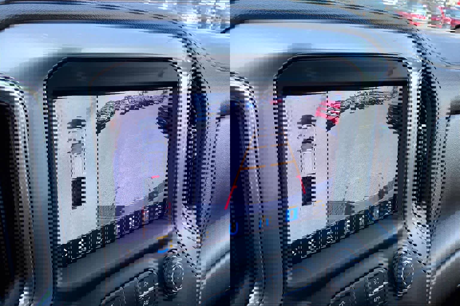 Used 2022 Chevrolet Silverado 2500 LTZ w/ LTZ Convenience Package image 27