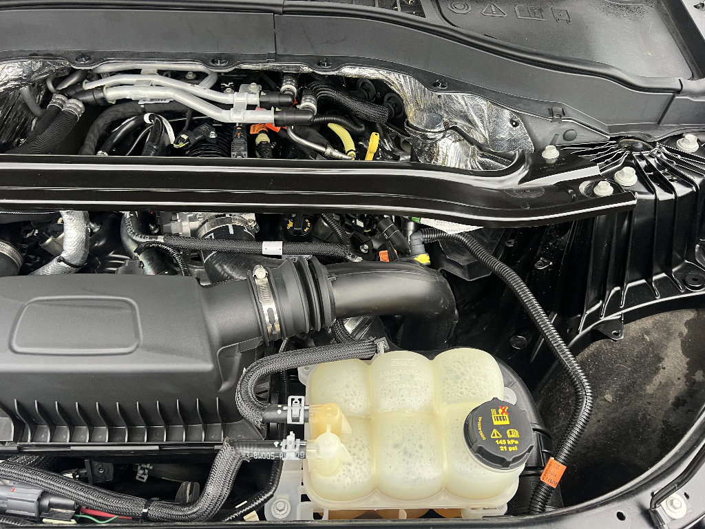 Certified 2020 Ford Explorer Platinum w/ Premium Technology Package image 39