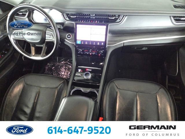 Used 2022 Jeep Grand Cherokee L Limited AWD/4WD image 32