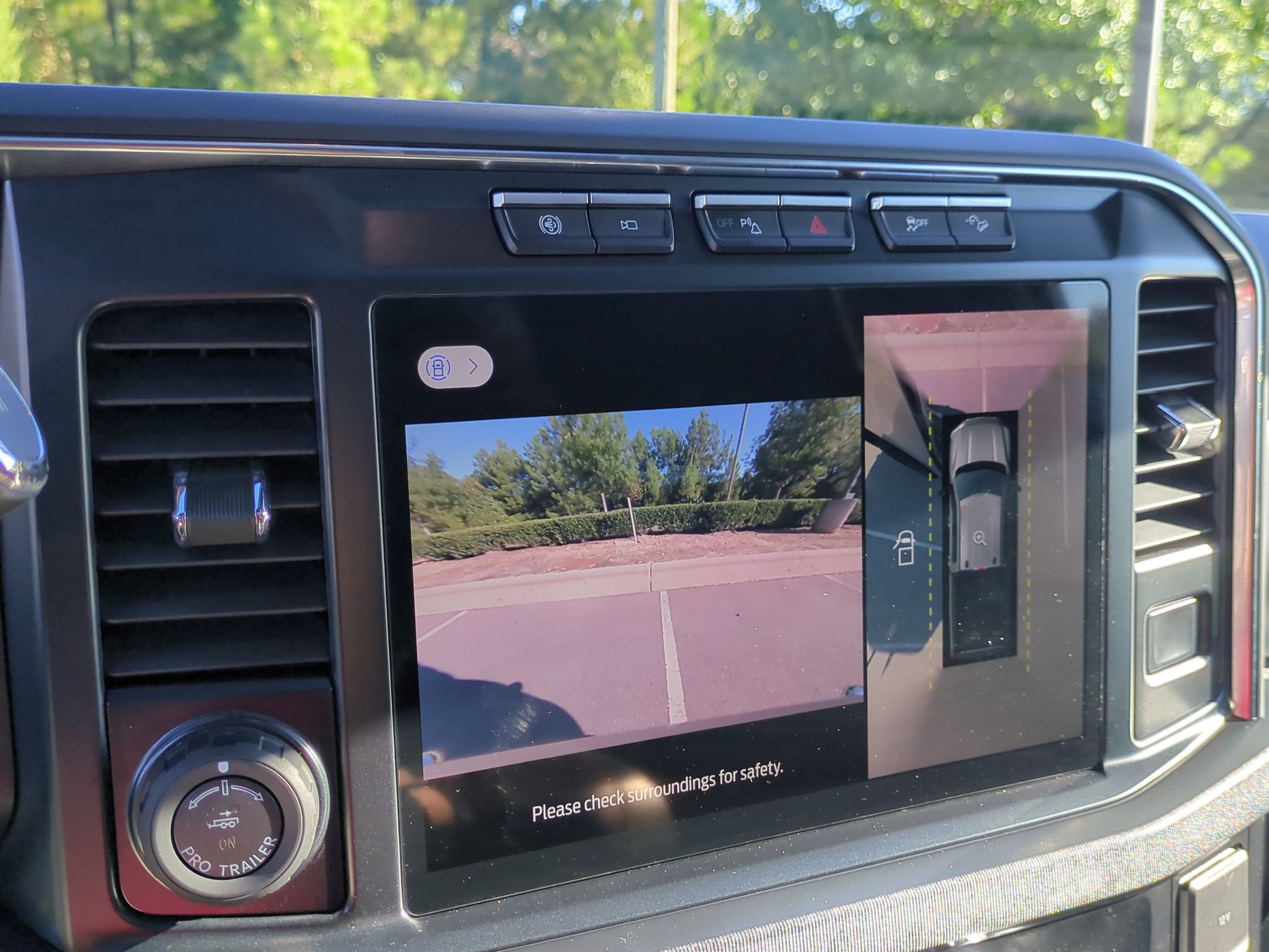 Certified 2024 Ford F250 4x4 Crew Cab Super Duty image 25