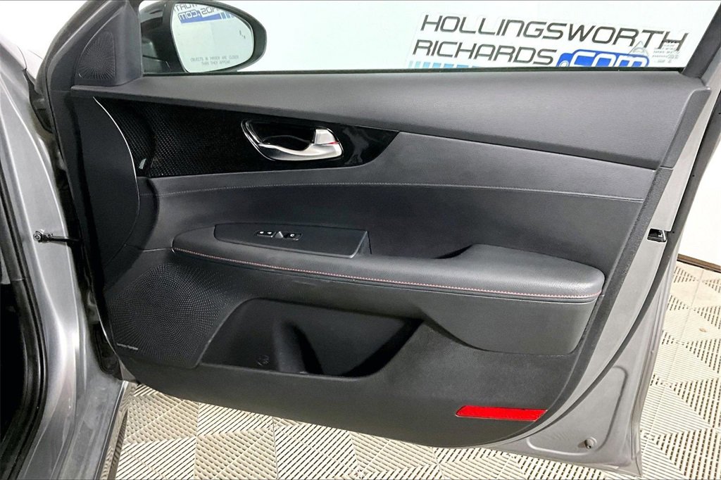 Used 2023 Kia Forte GT w/ GT2 Package image 19