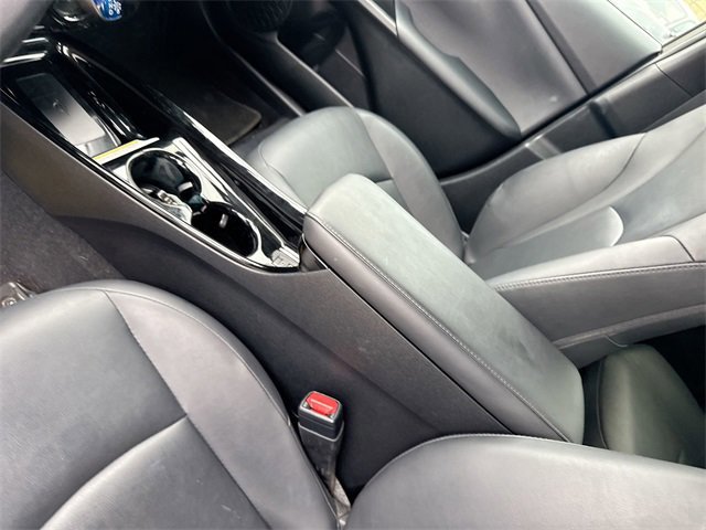 Used 2017 Toyota Prius Four image 27