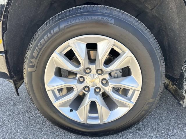 Used 2022 Chevrolet Silverado 1500 Custom image 9
