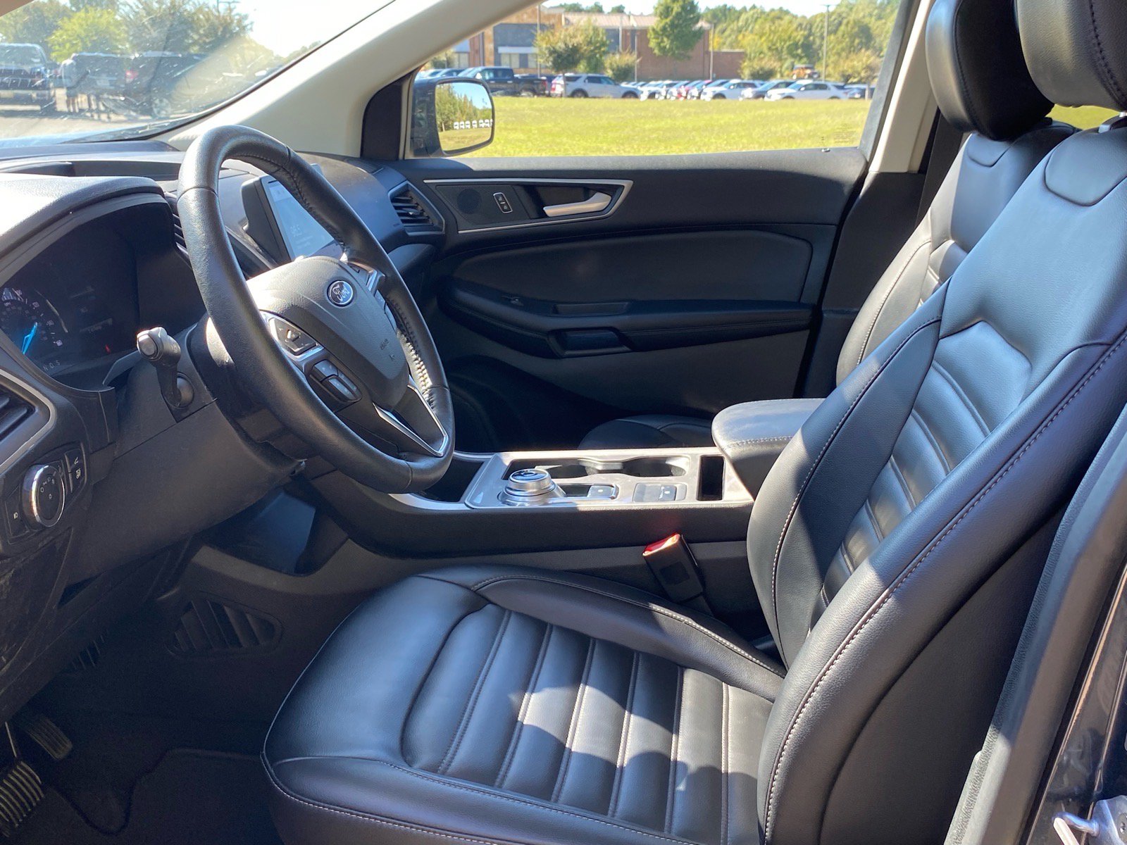 Certified 2024 Ford Edge SEL w/ Convenience Package AWD/4WD image 6