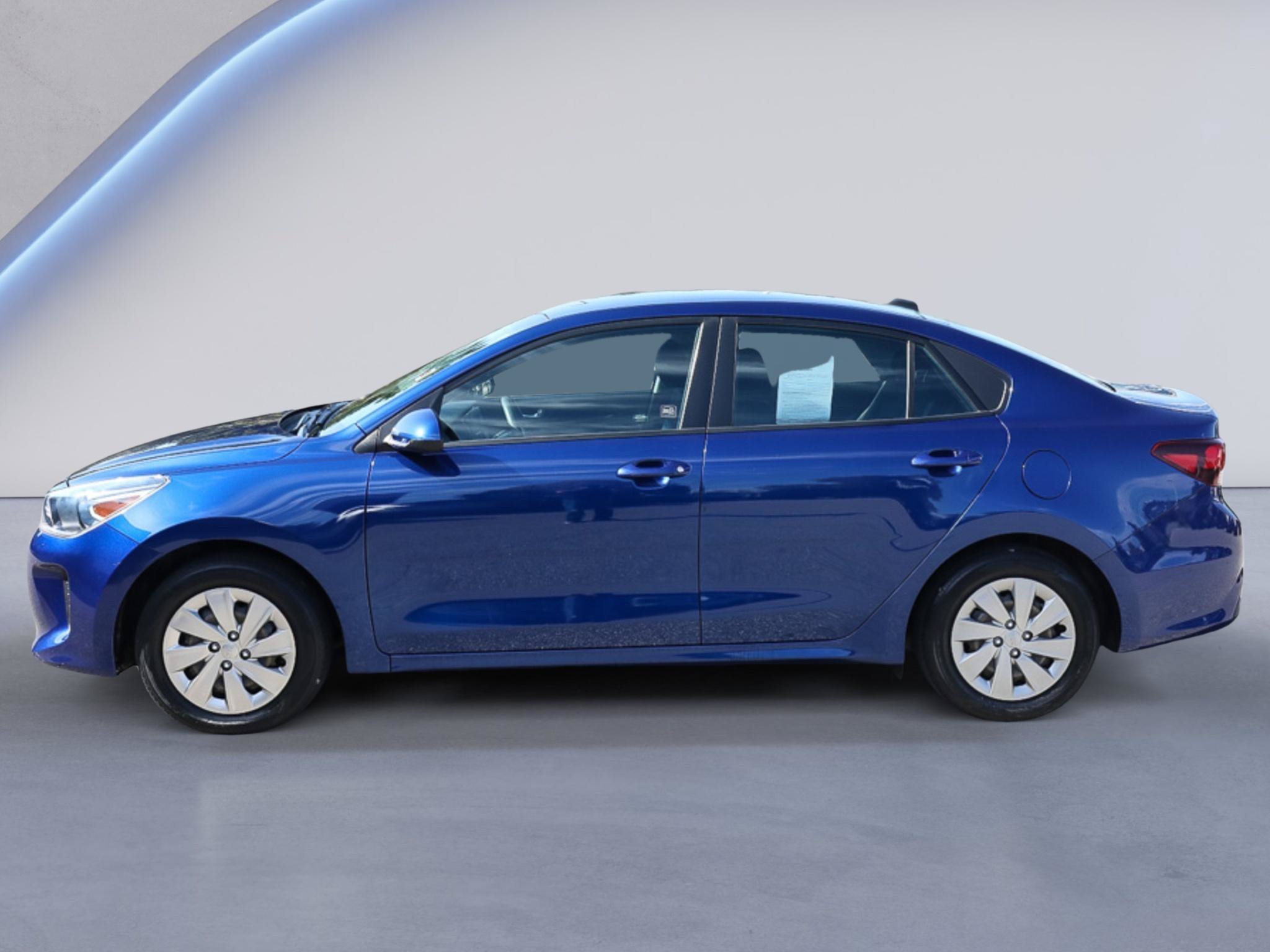 Used 2018 Kia Rio S FWD image 3