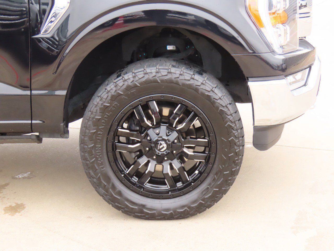 Certified 2022 Ford F150 Lariat image 13