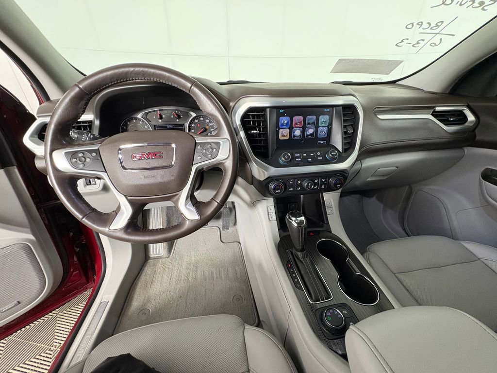 Used 2019 GMC Acadia SLT image 13