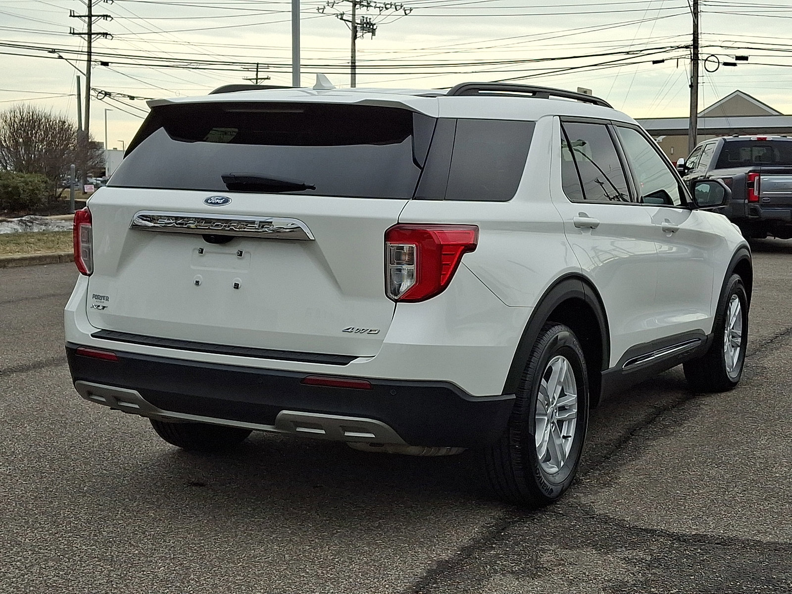 Certified 2023 Ford Explorer XLT w/ Equipment Group 202A image 7