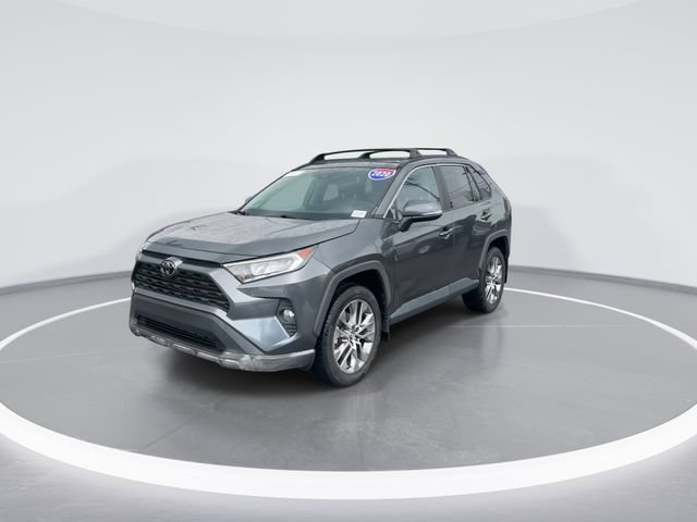 Used 2020 Toyota RAV4 XLE Premium AWD/4WD image 3
