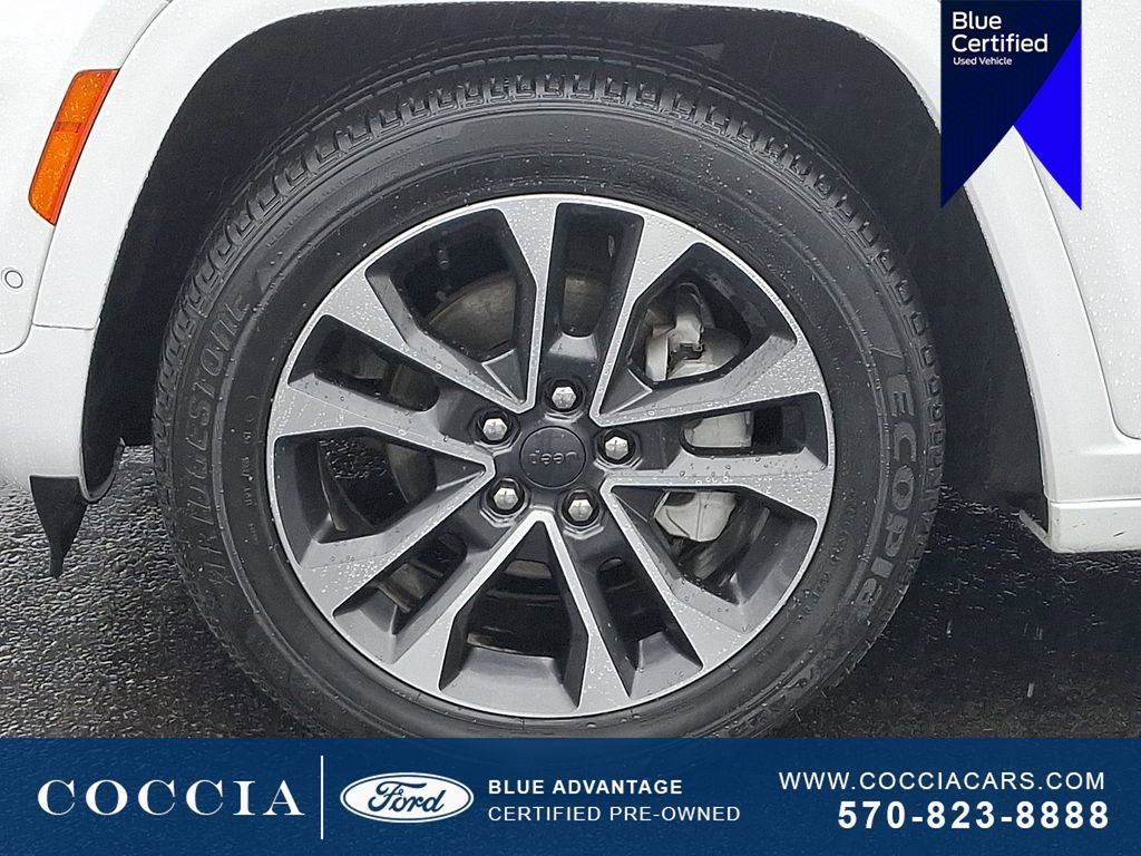 Used 2024 Jeep Grand Cherokee Overland w/ Trailer Tow Package image 8