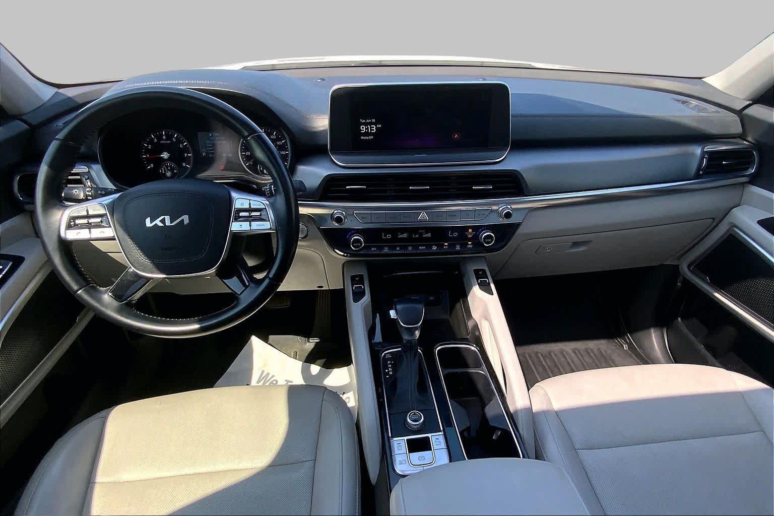 Used 2022 Kia Telluride S FWD image 15