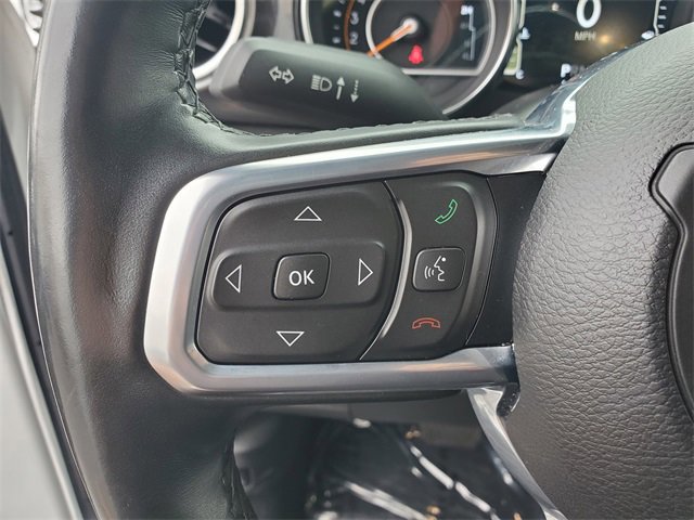 Used 2020 Jeep Wrangler Unlimited Sahara image 10