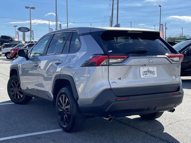 Used 2024 Toyota RAV4 LE image 29