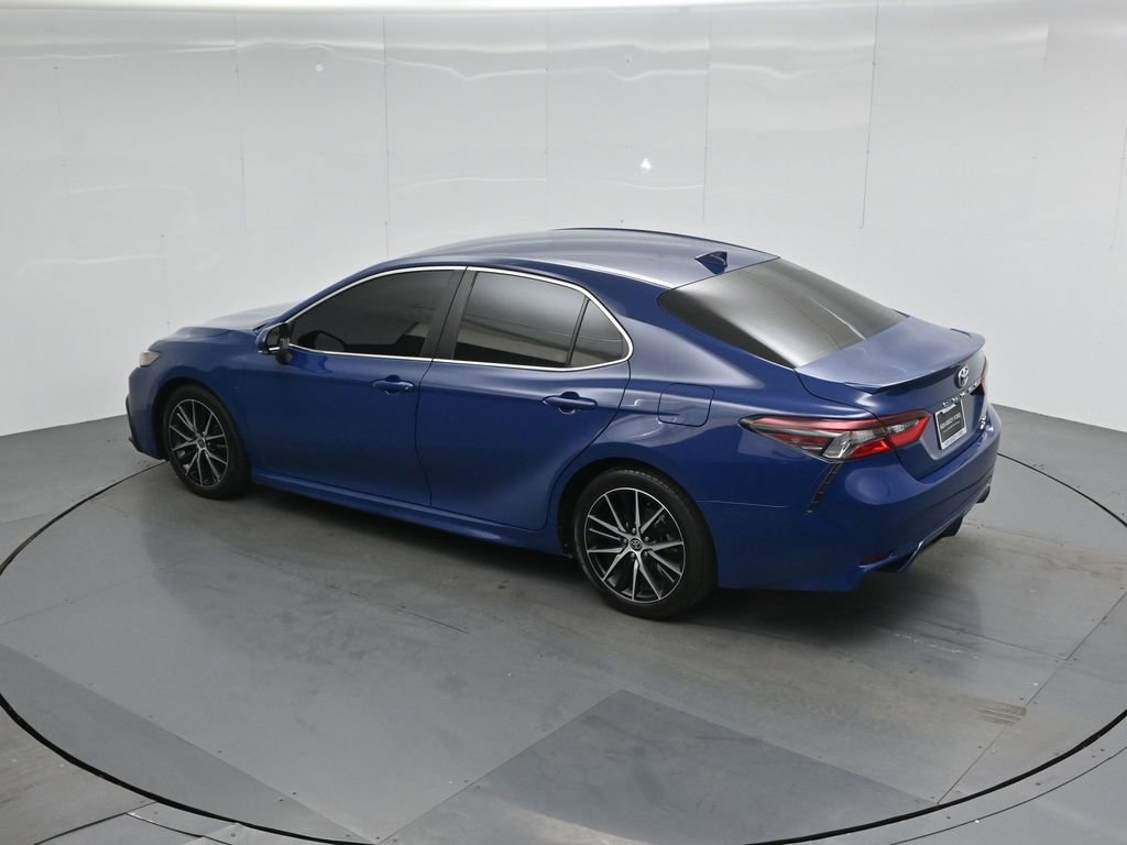 Used 2023 Toyota Camry SE w/ Cold Weather Package image 38