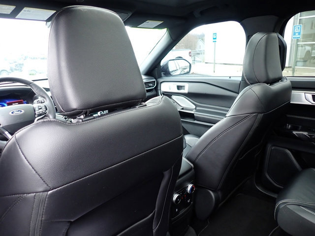 Certified 2023 Ford Explorer ST w/ Equipment Group 401A image 17