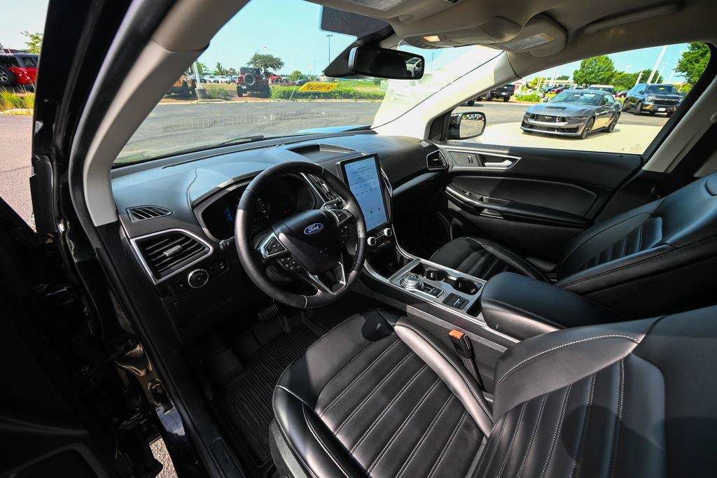 Certified 2024 Ford Edge SEL w/ Convenience Package AWD/4WD image 20