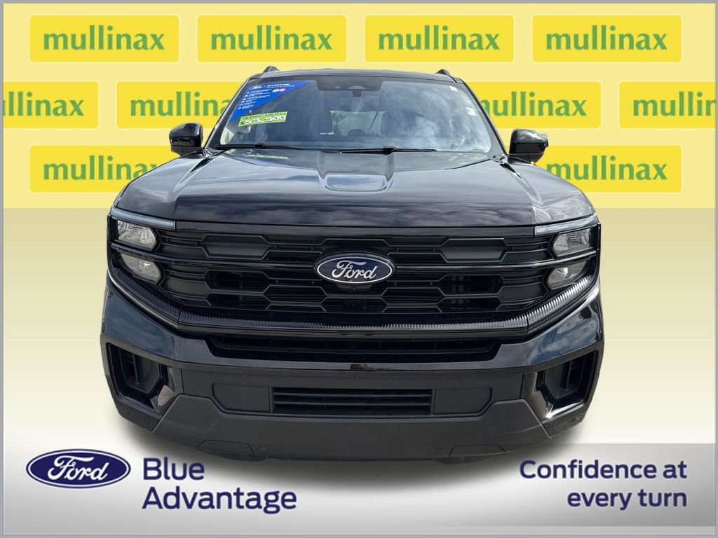 Certified 2025 Ford Expedition Active RWD image 11