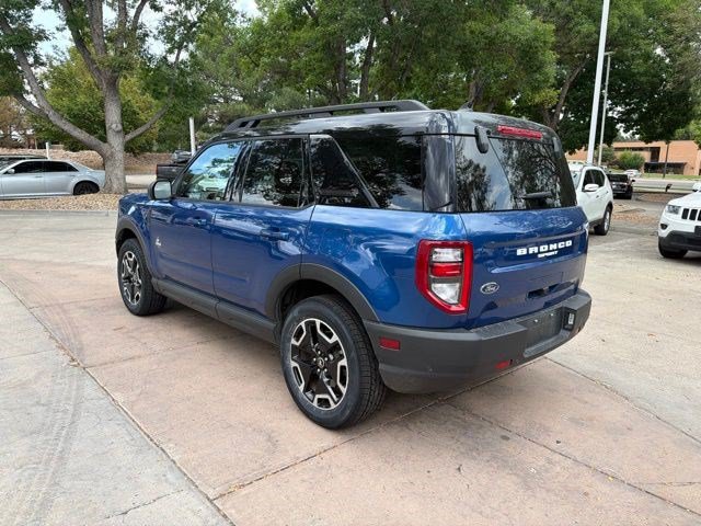 Certified 2024 Ford Bronco Sport Outer Banks w/ Tech Package AWD/4WD image 4