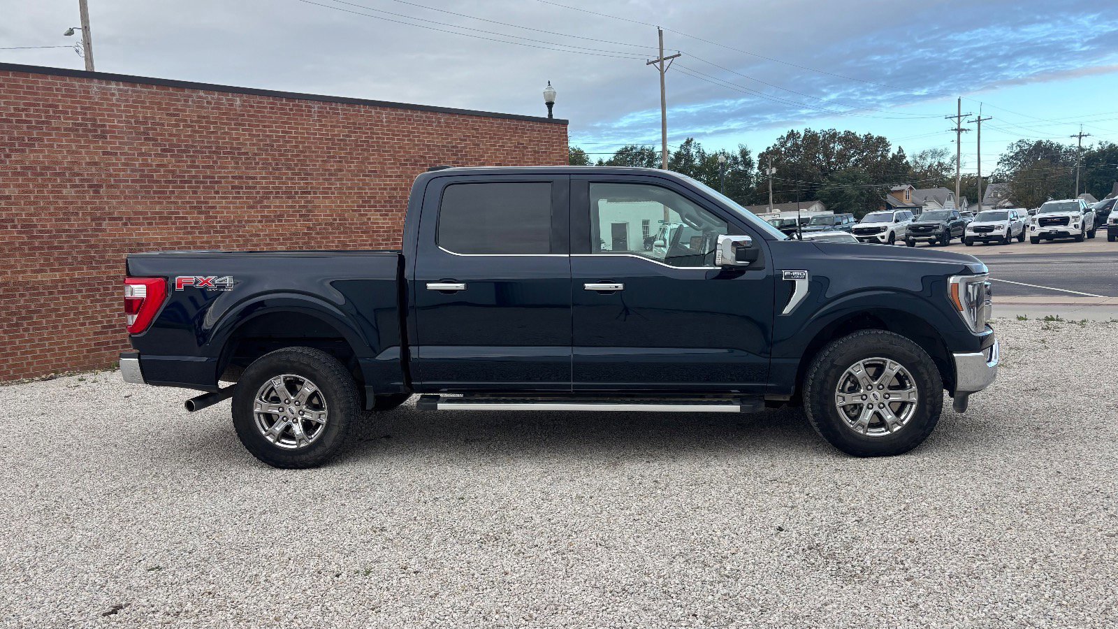 Certified 2022 Ford F150 Lariat w/ Equipment Group 502A High image 6