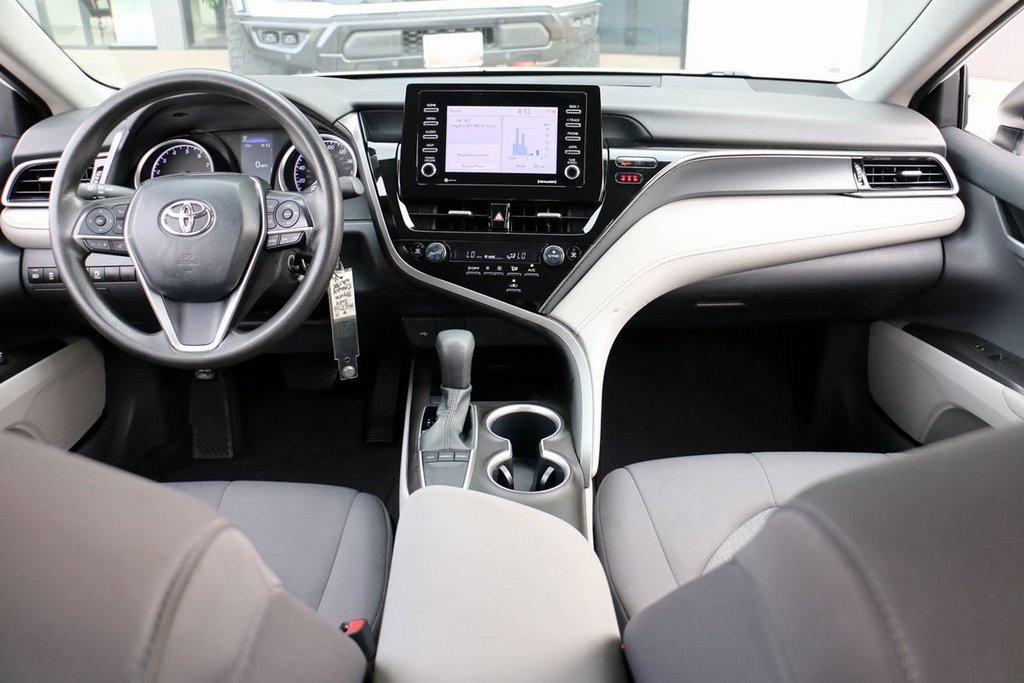 Used 2024 Toyota Camry LE image 24