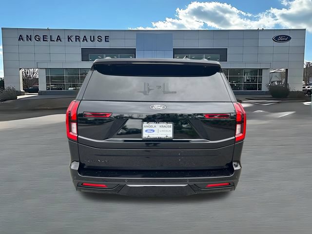 Certified 2025 Ford Expedition Platinum w/ Stealth Performance Package AWD/4WD image 7