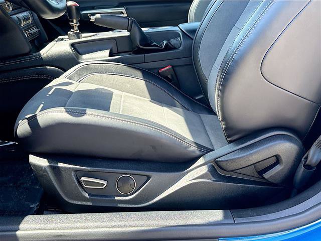 Certified 2019 Ford Mustang Shelby GT350 w/ Technology Package RWD image 21