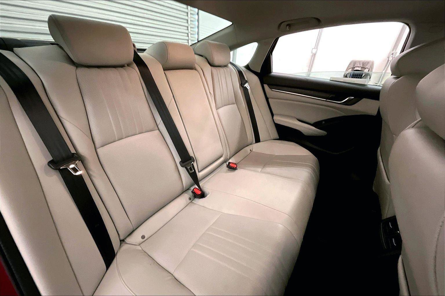 Used 2018 Honda Accord EX-L image 26