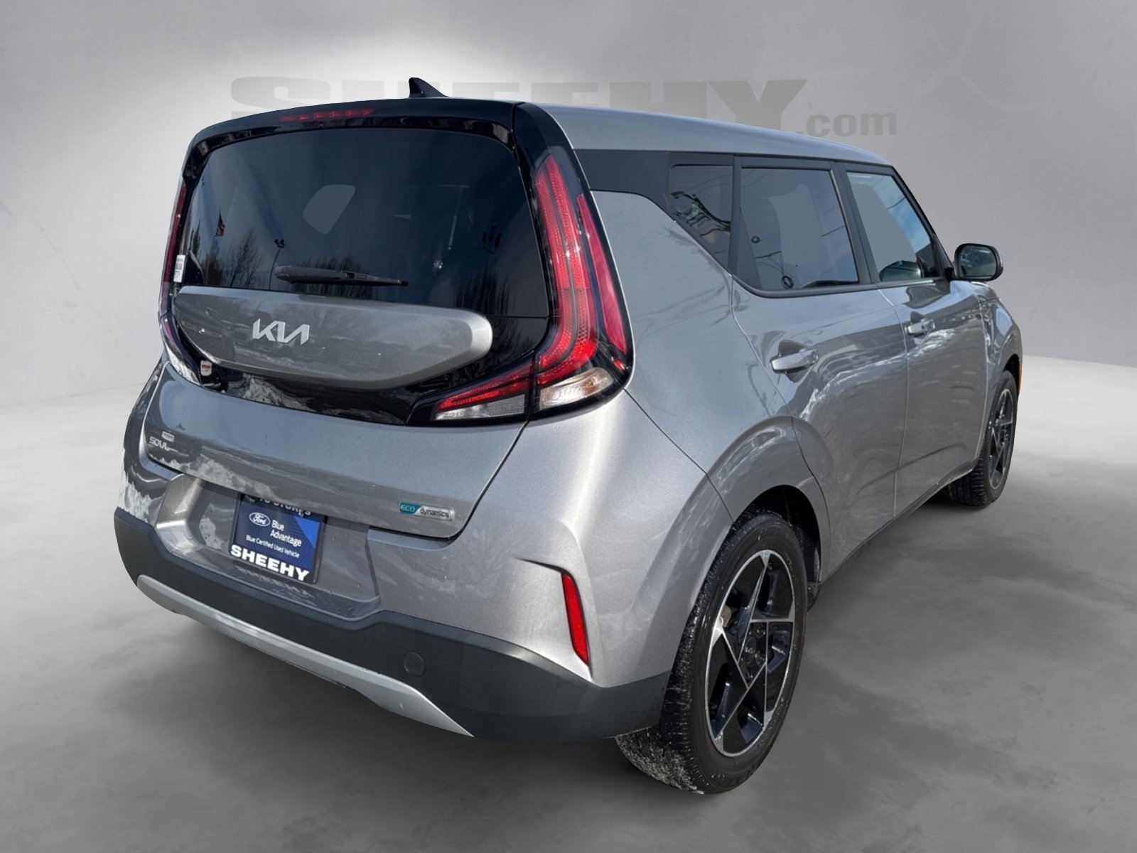 Used 2023 Kia Soul EX image 5