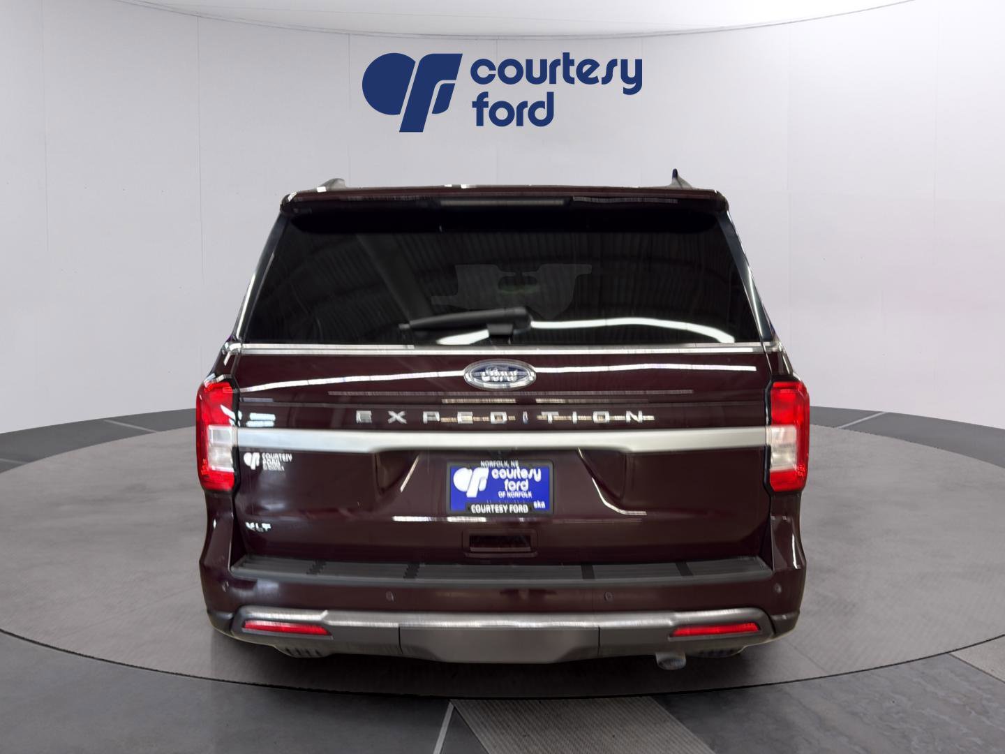 Certified 2023 Ford Expedition XLT AWD/4WD image 7