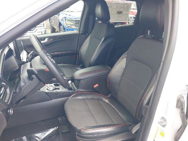 Certified 2023 Ford Escape ST-Line Select w/ Tech Pack #2 AWD/4WD image 24