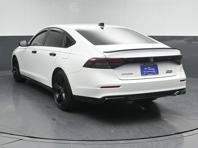 Used 2025 Honda Accord Sport image 6