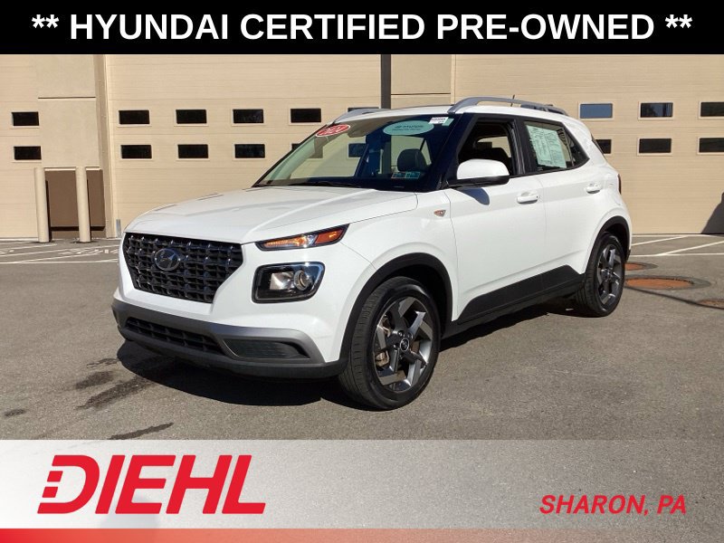Certified 2024 Hyundai Venue SEL FWD image 4