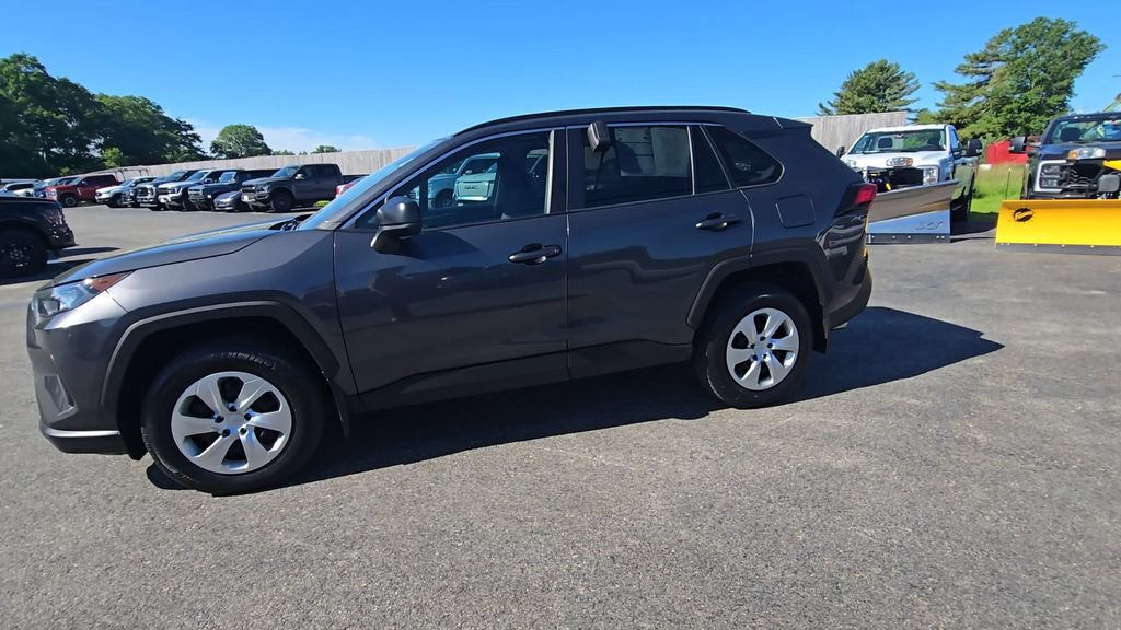 Used 2019 Toyota RAV4 LE w/ All Weather Liner Package AWD/4WD image 15