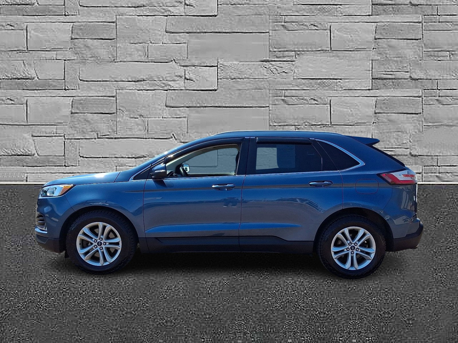 Certified 2019 Ford Edge SEL image 6