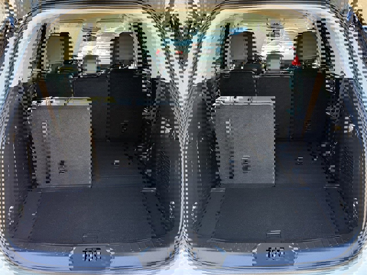 Certified 2025 Ford Explorer Active w/ Active Comfort Package image 29