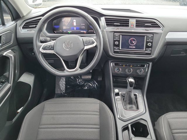 Used 2024 Volkswagen Tiguan S FWD image 18