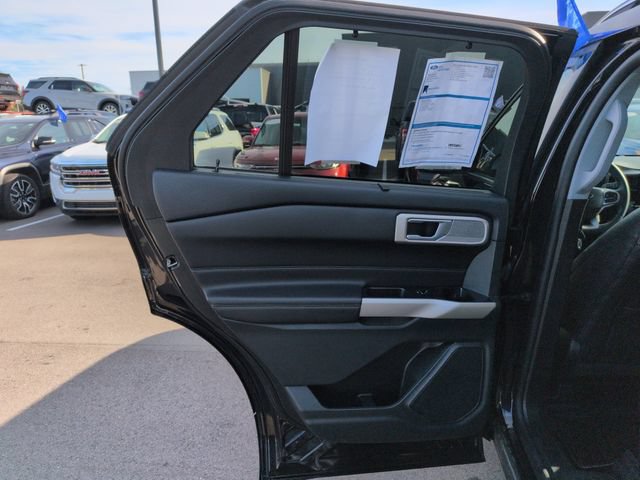 Certified 2023 Ford Explorer Limited w/ Equipment Group 301A AWD/4WD image 24