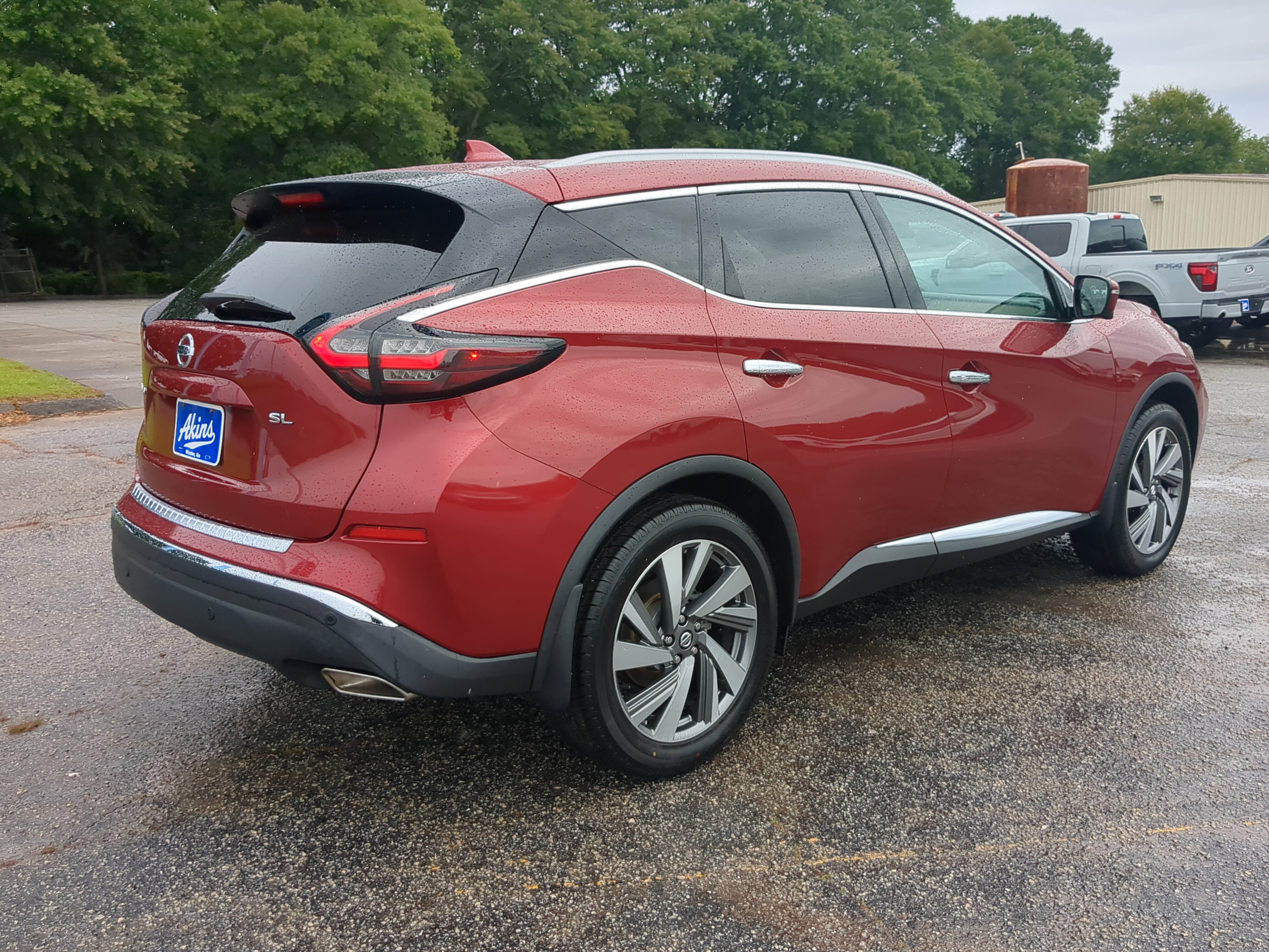 Used 2020 Nissan Murano SL w/ Moonroof Package FWD image 3