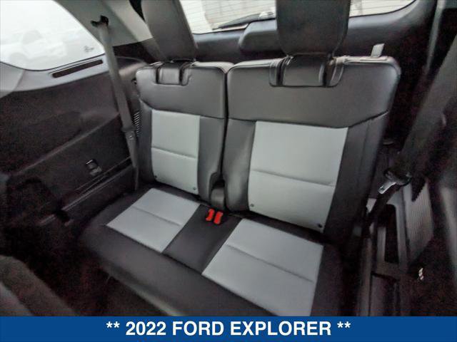 Certified 2022 Ford Explorer XLT w/ Equipment Group 202A image 22