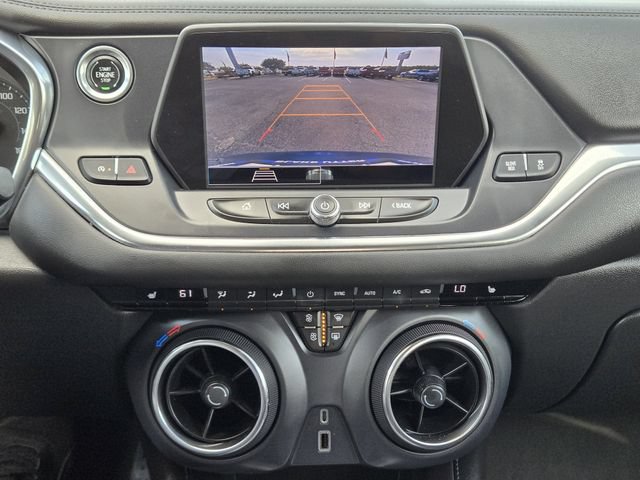 Used 2022 Chevrolet Blazer LT FWD image 17