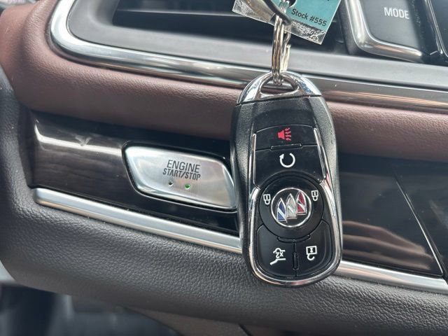 Used 2021 Buick Enclave Avenir w/ Avenir Technology Package AWD/4WD image 22