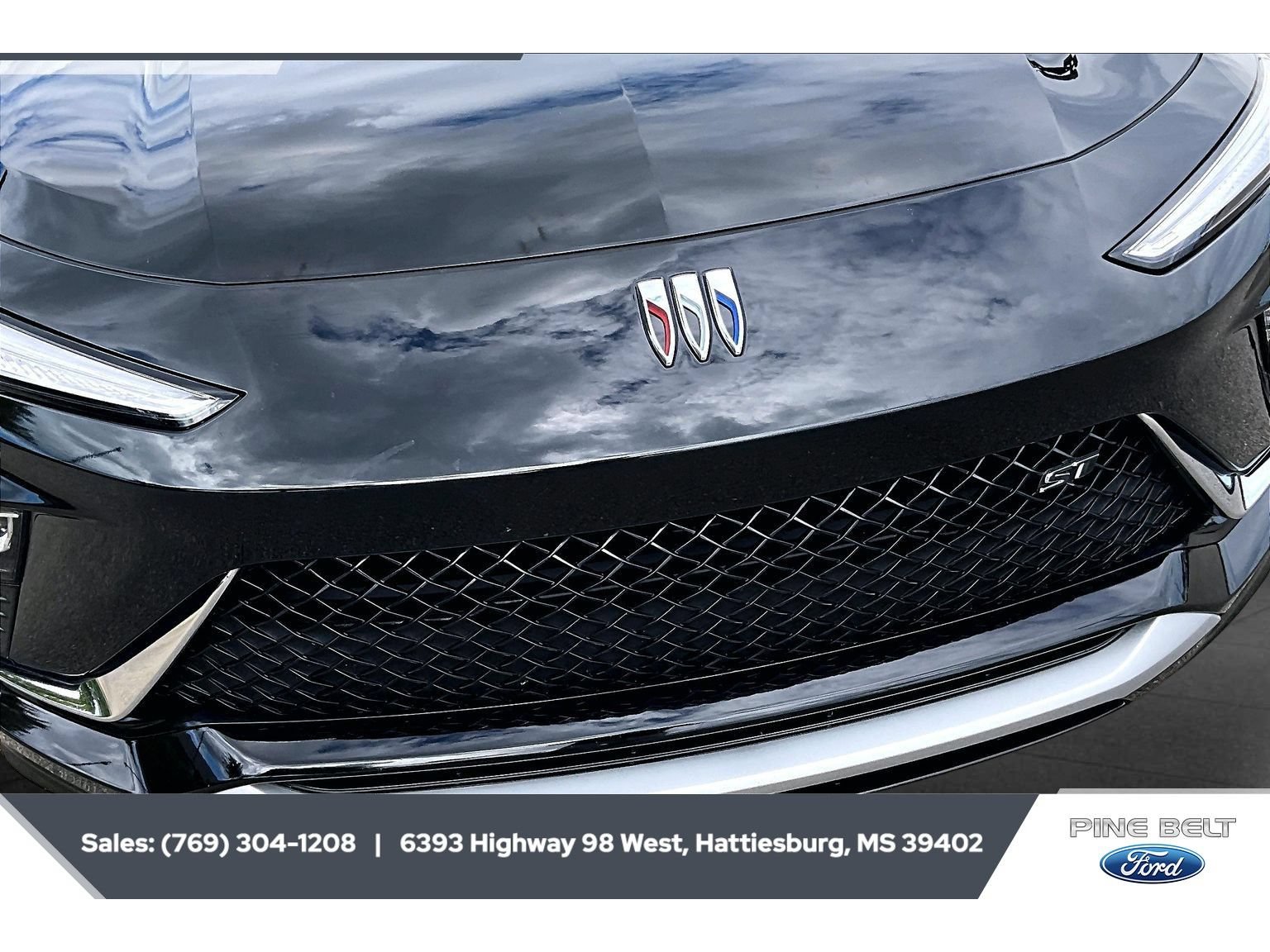 Used 2024 Buick Envista Sport Touring w/ Convenience I Package FWD image 22