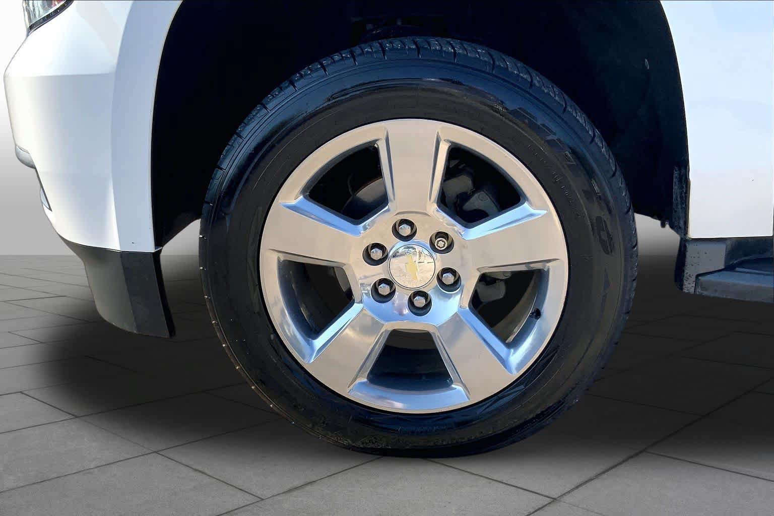 Used 2018 Chevrolet Tahoe LT RWD image 11