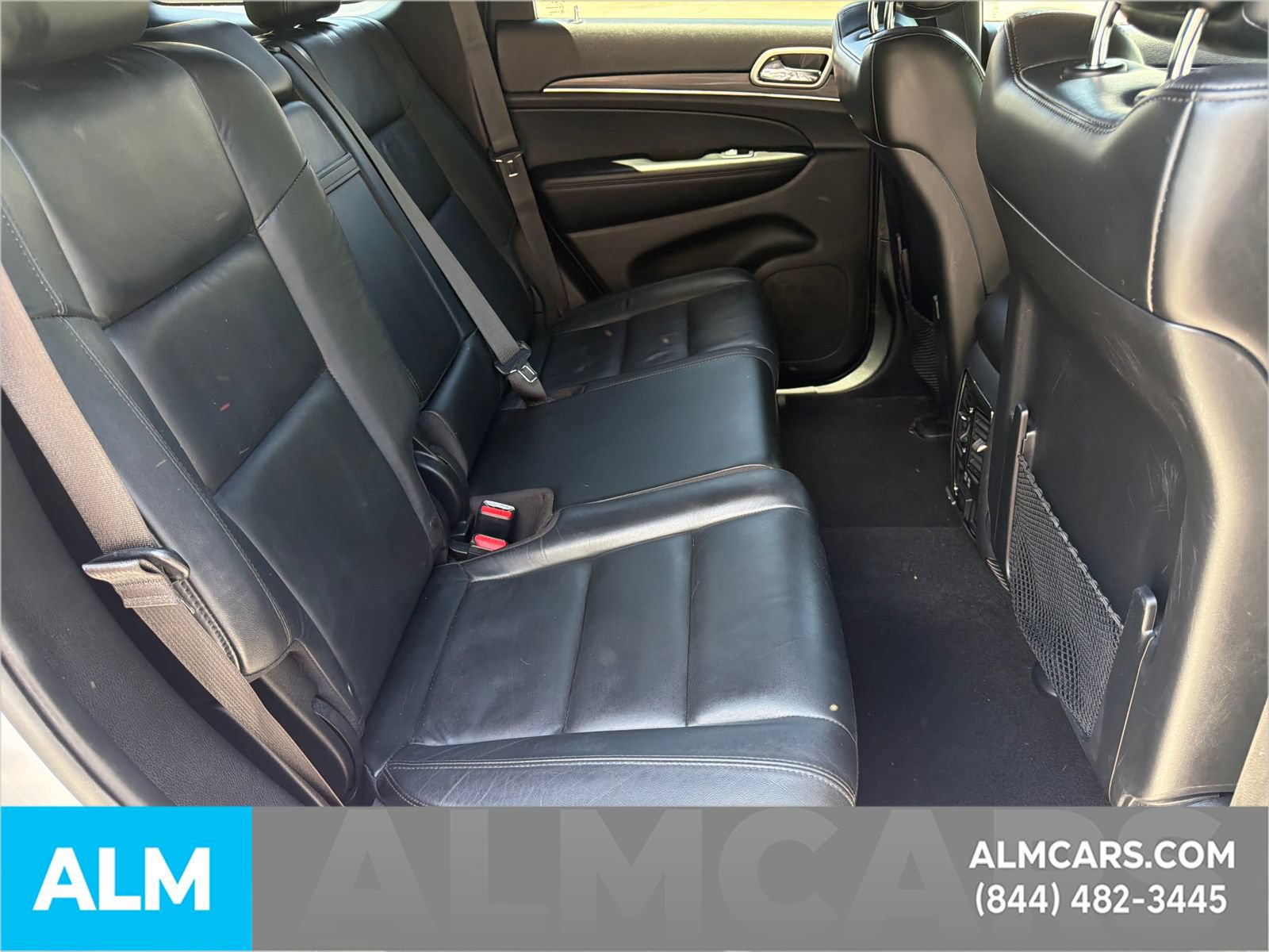 Used 2020 Jeep Grand Cherokee Limited AWD/4WD image 17