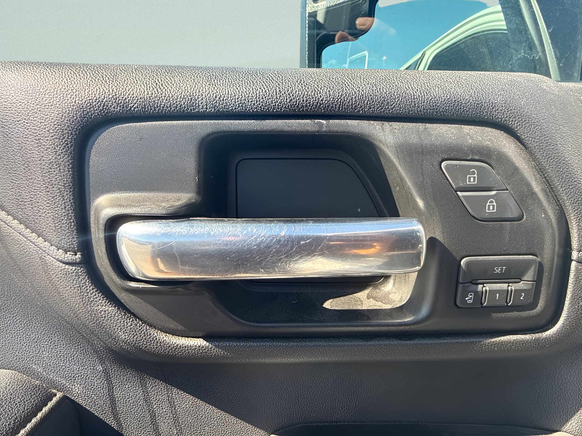 Used 2020 Chevrolet Silverado 3500 LTZ w/ LTZ Convenience Package AWD/4WD image 25