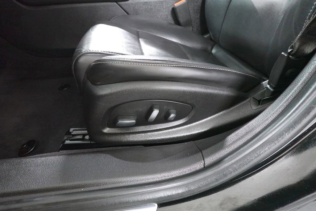 Used 2018 Cadillac XTS Luxury image 11