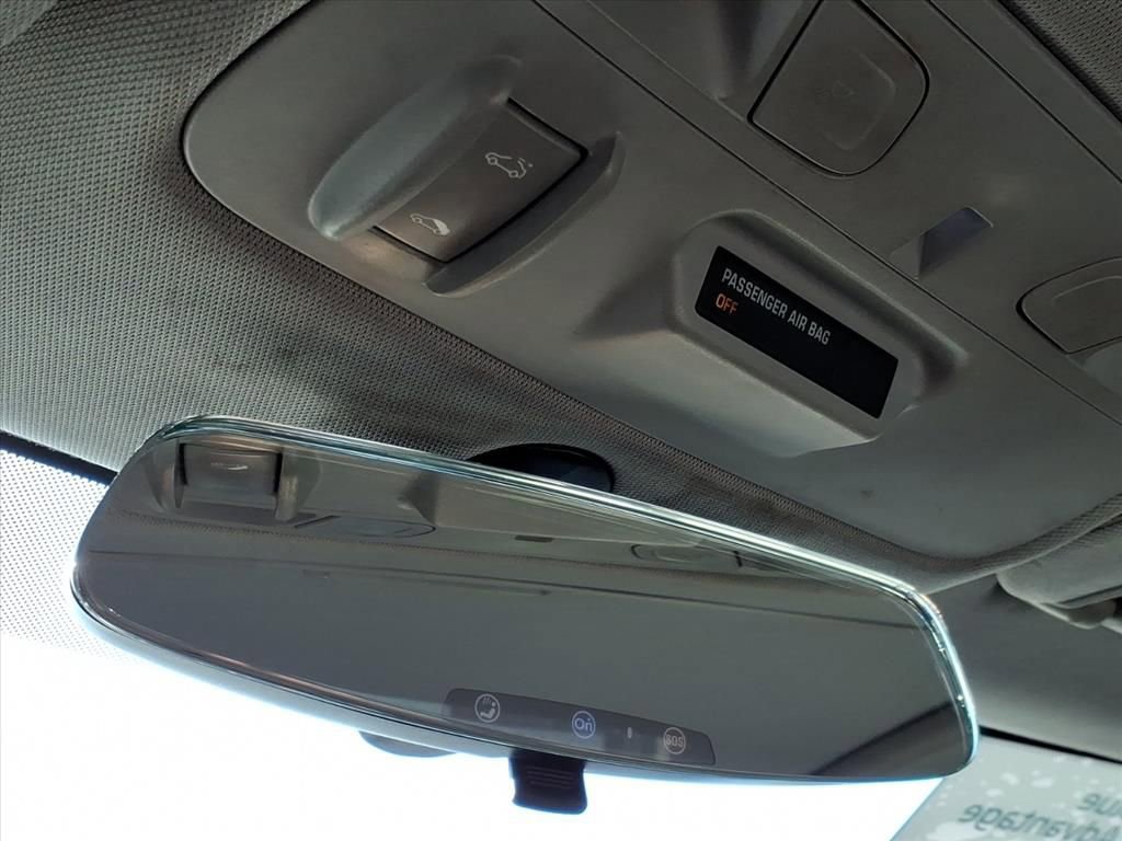 Used 2018 Chevrolet Camaro SS image 20