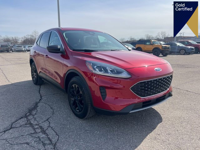 Certified 2022 Ford Escape SE