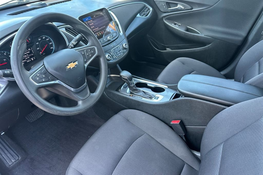 Used 2022 Chevrolet Malibu LT image 12