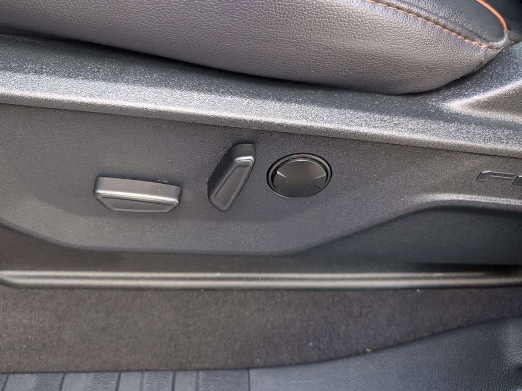 Certified 2025 Ford F250 Lariat w/ Lariat Ultimate Package image 10